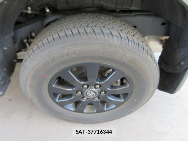 Toyota Land Cruiser 250 2024-07 7327816-28