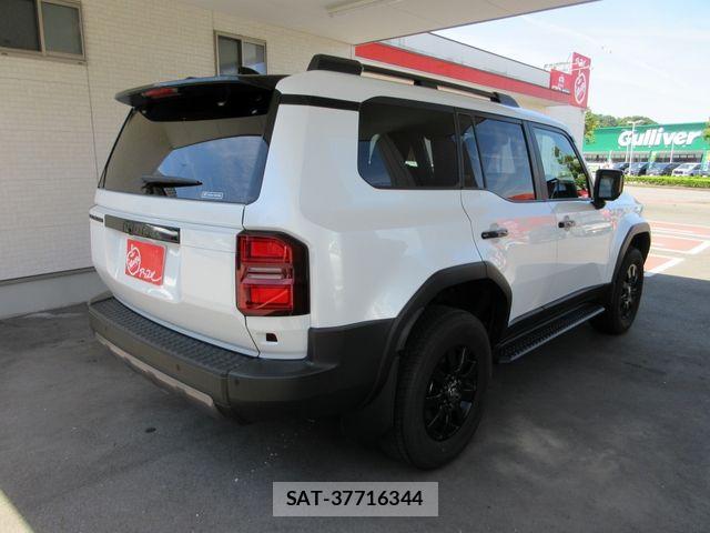 Toyota Land Cruiser 250 2024-07 7327816-2