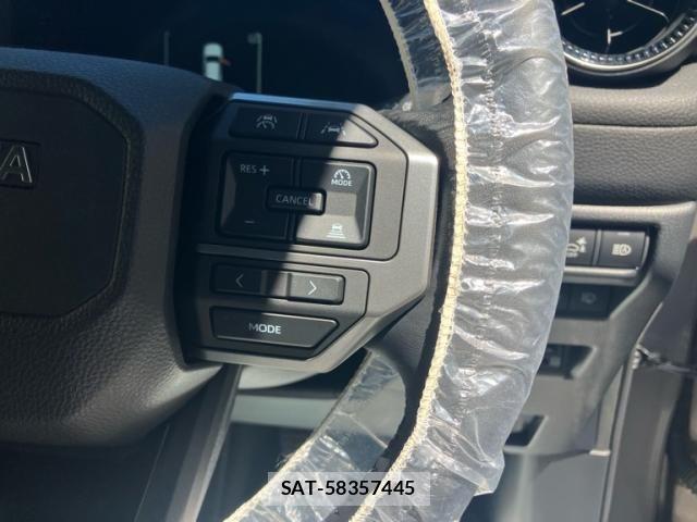 Toyota Land Cruiser 250 2025-06 7327807-13
