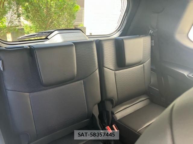 Toyota Land Cruiser 250 2025-06 7327807-27