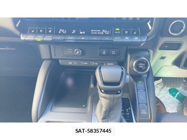 Toyota Land Cruiser 250 2025-06 7327807-29