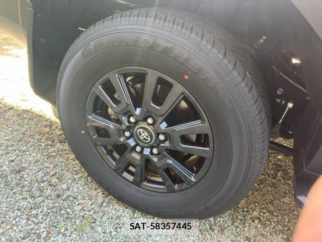 Toyota Land Cruiser 250 2025-06 7327807-5