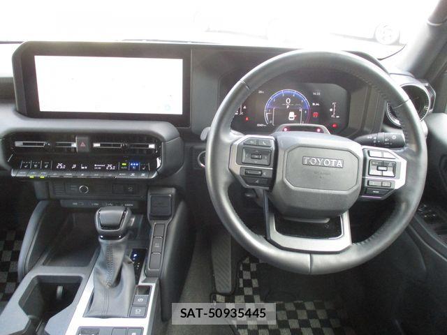 Toyota Land Cruiser 250 2024-10 7327819-15