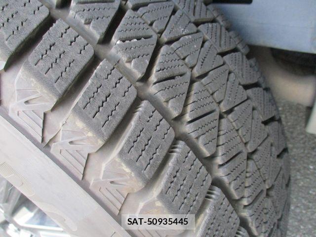 Toyota Land Cruiser 250 2024-10 7327819-27