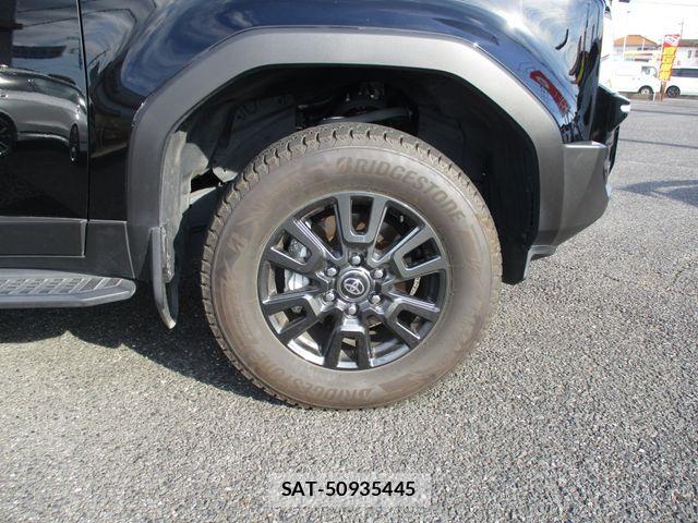 Toyota Land Cruiser 250 2024-10 7327819-7