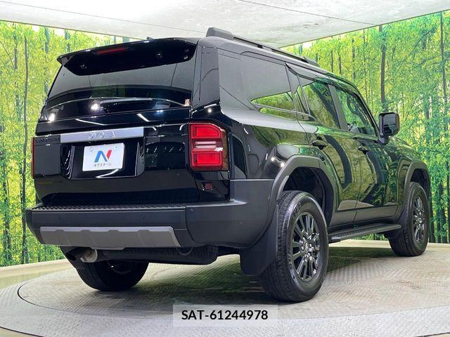 Toyota Land Cruiser 250 2024-09 7327811-16