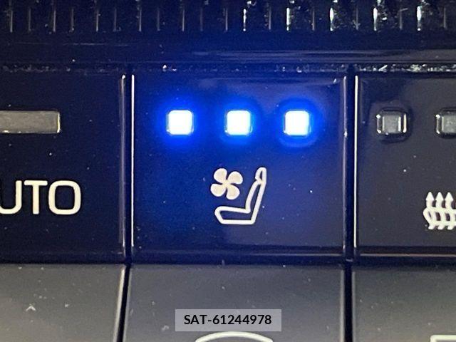 Toyota Land Cruiser 250 2024-09 7327811-5