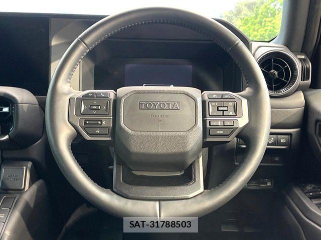 Toyota Land Cruiser 250 2024-10 7327818-11