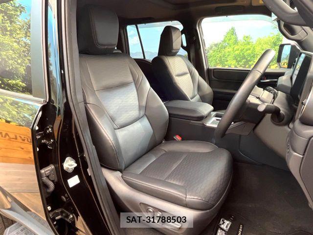Toyota Land Cruiser 250 2024-10 7327818-7