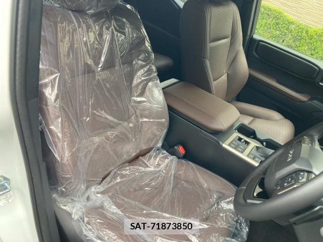 Toyota Land Cruiser 250 2026-05 7327802-19