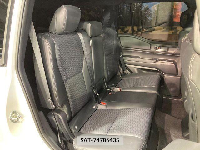 Toyota Land Cruiser 250 2024-11 7358339-8