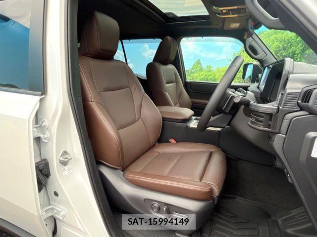 Toyota Land Cruiser 250 2025-02 7358326-6