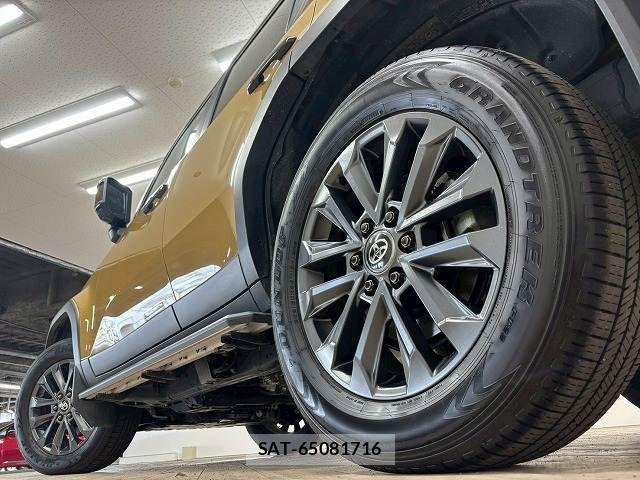 Toyota Land Cruiser 250 2024-10 7358324-18
