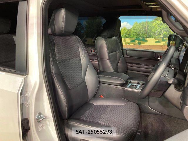 Toyota Land Cruiser 250 2024-08 7358341-7