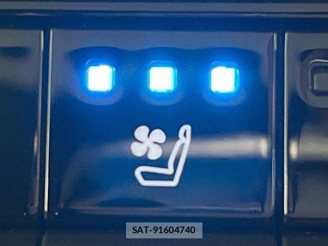 Toyota Land Cruiser 250 2025-04 7455220-5