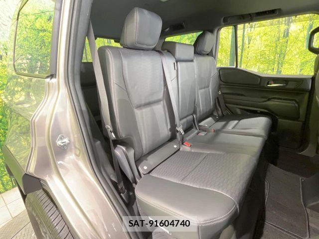 Toyota Land Cruiser 250 2025-04 7455220-8