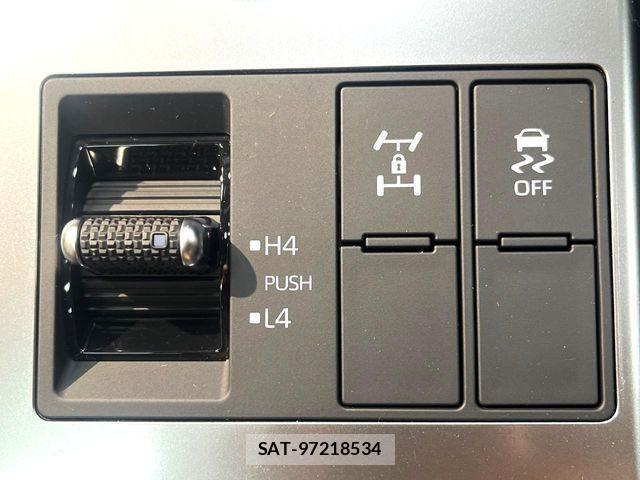 Toyota Land Cruiser 250 2024-08 7455216-3