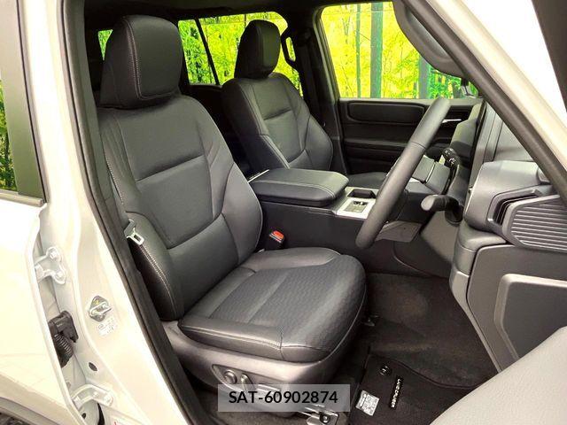 Toyota Land Cruiser 250 2025-03 7501142-7
