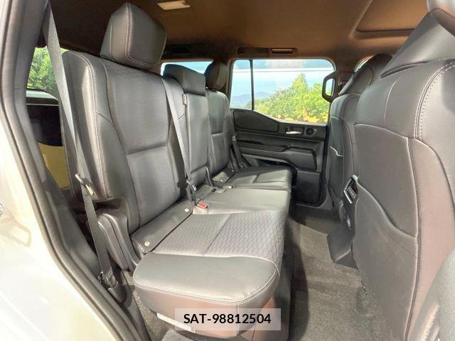 Toyota Land Cruiser 250 2024-09 7501129-7