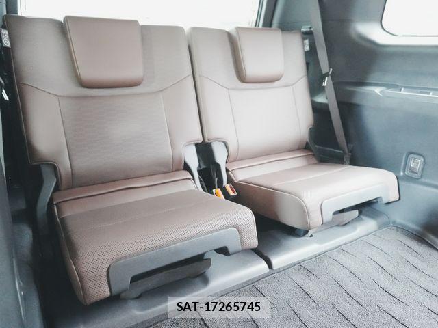 Toyota Land Cruiser 250 2024-06 7501127-25