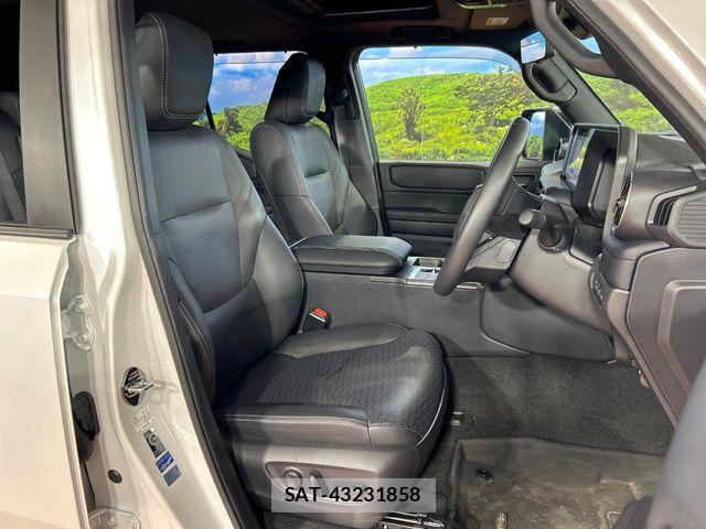 Toyota Land Cruiser 250 2024-09 7501135-7