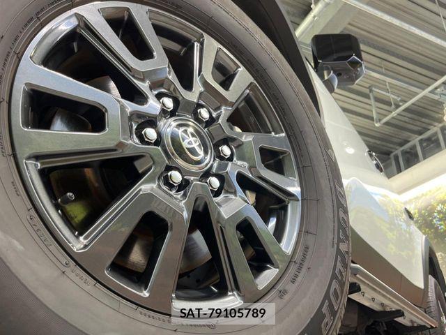 Toyota Land Cruiser 250 2024-10 7501130-12