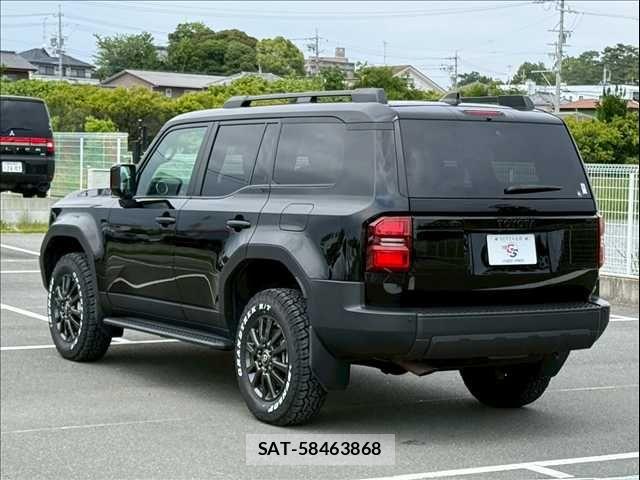 Toyota Land Cruiser 250 2025-01 7501139-15
