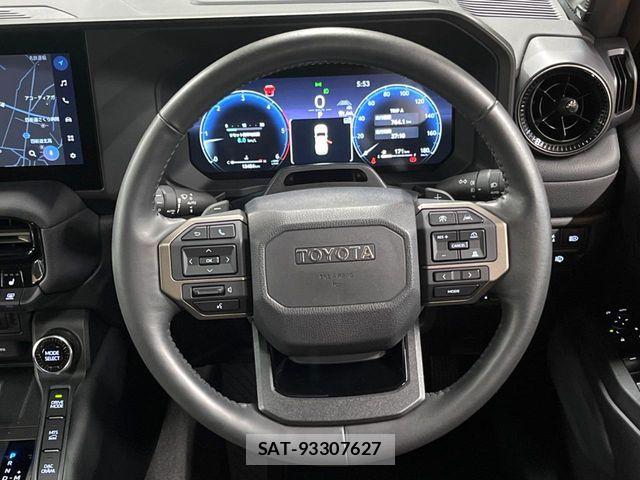 Toyota Land Cruiser 250 2024-06 7501123-11