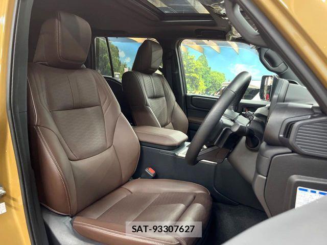 Toyota Land Cruiser 250 2024-06 7501123-7