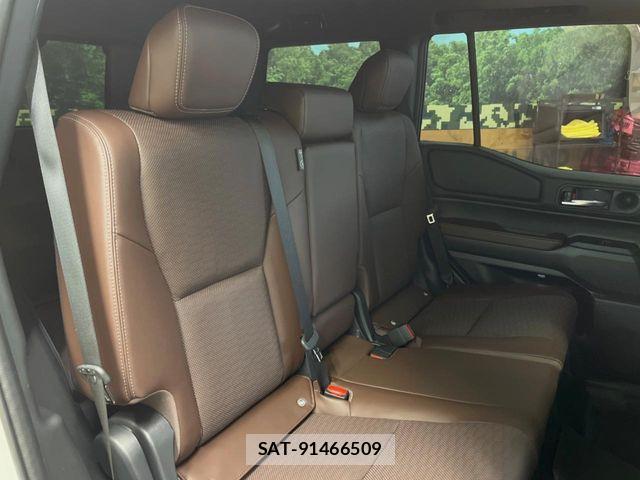 Toyota Land Cruiser 250 2025-07 7501124-9
