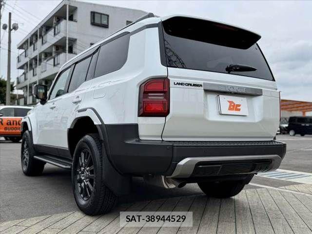 Toyota Land Cruiser 250 2025-05 7501146-12