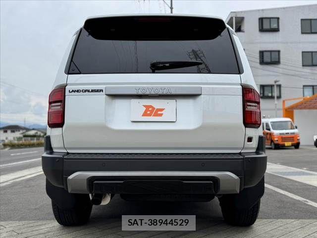 Toyota Land Cruiser 250 2025-05 7501146-13