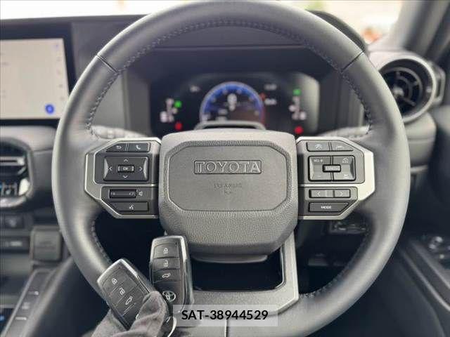 Toyota Land Cruiser 250 2025-05 7501146-5