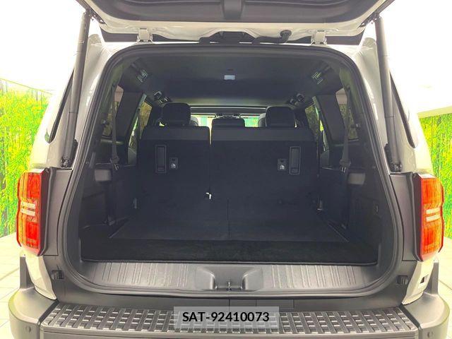 Toyota Land Cruiser 250 2025-02 7508938-10
