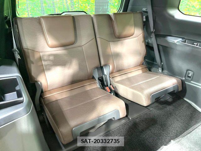 Toyota Land Cruiser 250 2024-06 7562301-10