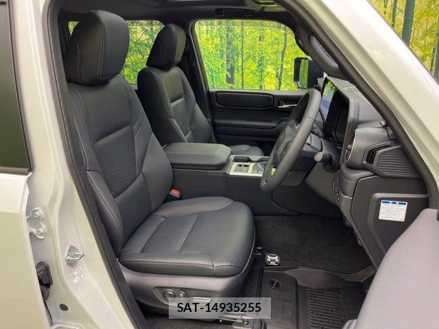 Toyota Land Cruiser 250 2024-11 7562298-7