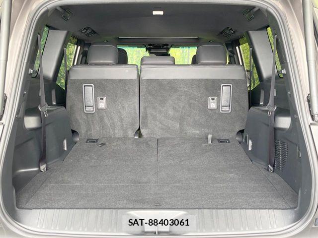 Toyota Land Cruiser 250 2024-10 7562305-10