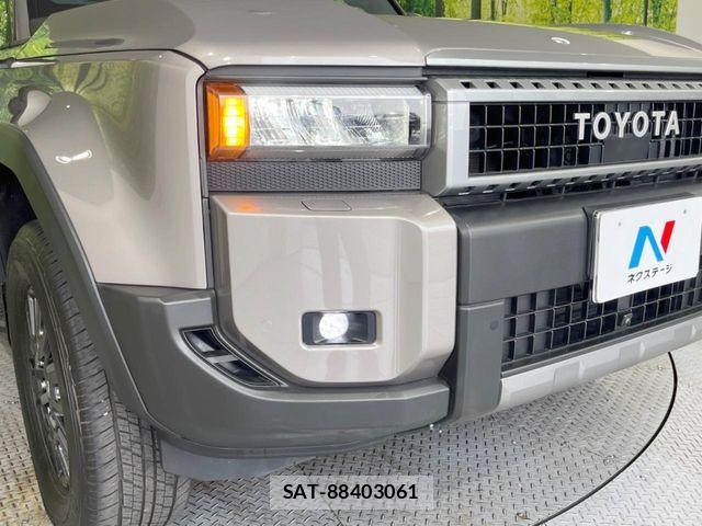 Toyota Land Cruiser 250 2024-10 7562305-13