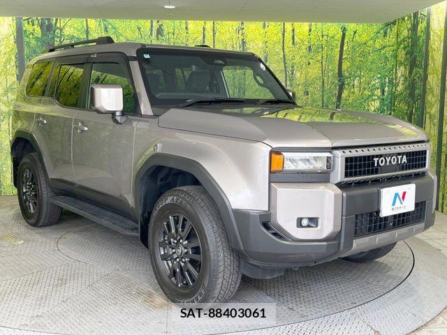 Toyota Land Cruiser 250 2024-10 7562305-16