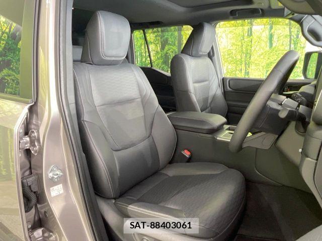 Toyota Land Cruiser 250 2024-10 7562305-7