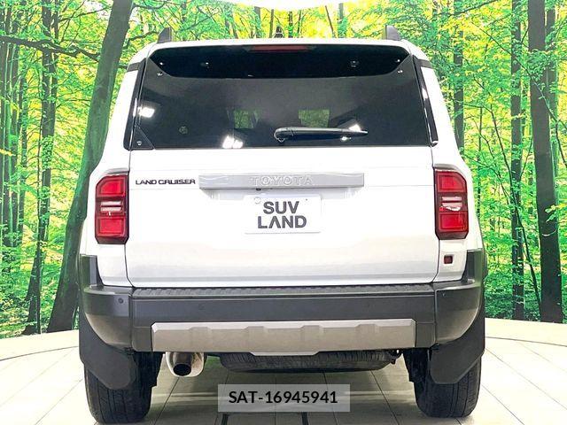 Toyota Land Cruiser 250 2025-01 7562302-17