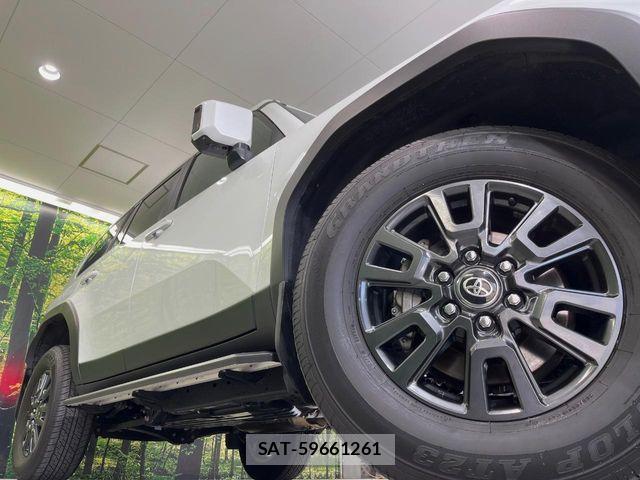 Toyota Land Cruiser 250 2024-12 7617434-12