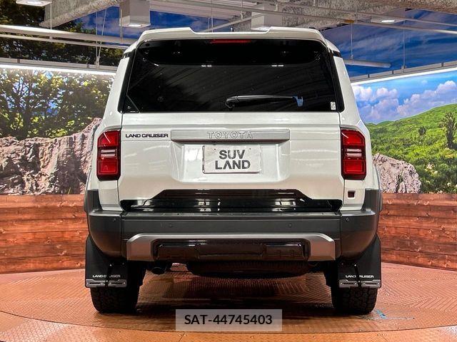 Toyota Land Cruiser 250 2024-10 7617416-15