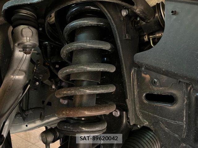 Toyota Land Cruiser 250 2025-10 7617418-19