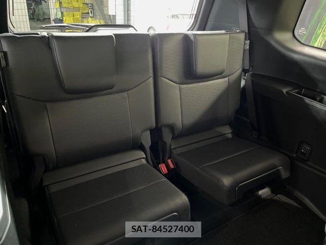 Toyota Land Cruiser 250 2025-01 7617436-8
