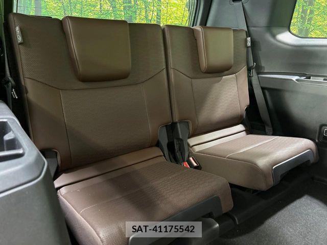 Toyota Land Cruiser 250 2024-08 7617425-9