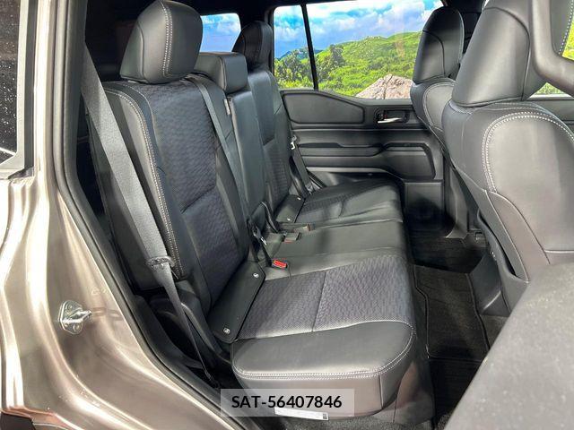 Toyota Land Cruiser 250 2025-06 7617429-8