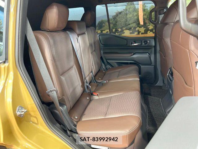 Toyota Land Cruiser 250 2024-08 7617411-8