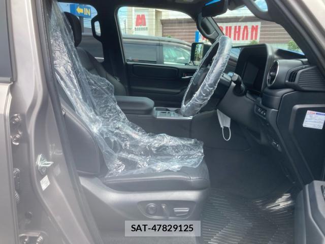 Toyota Land Cruiser 250 2024-12 7617435-16