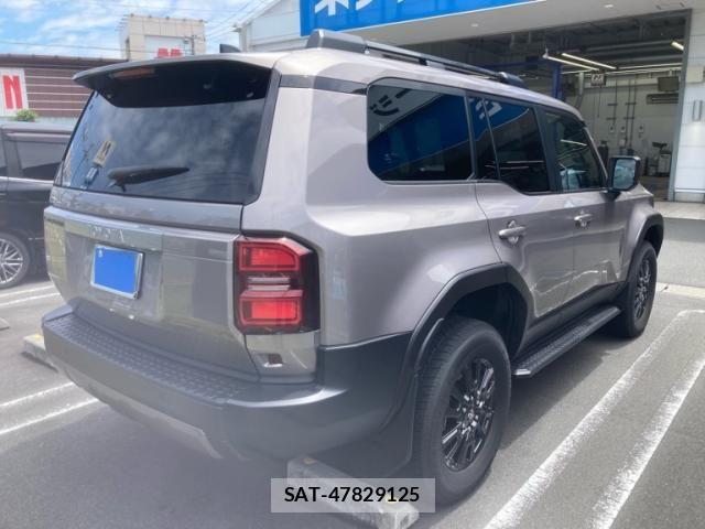 Toyota Land Cruiser 250 2024-12 7617435-3